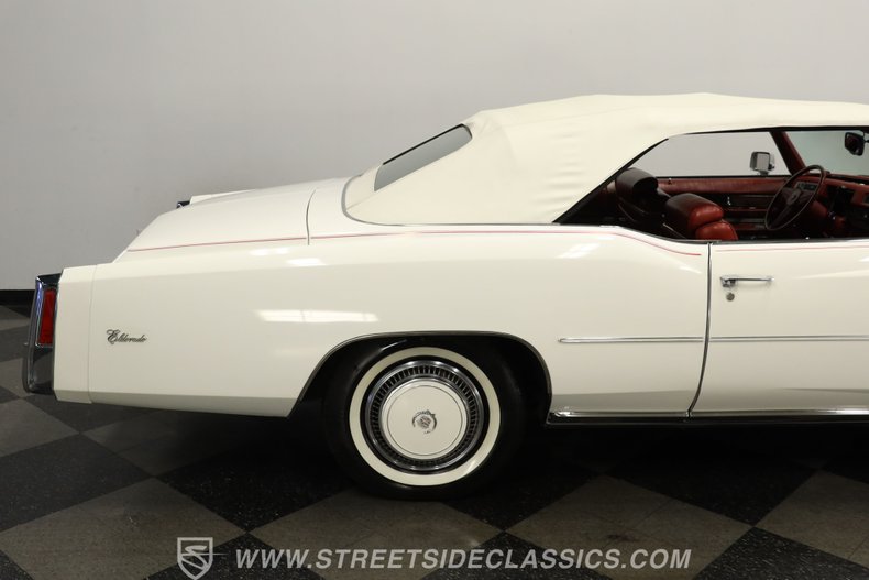 Cadillac-Eldorado-1976-Cotillion-White-Dark-Firethorn-22