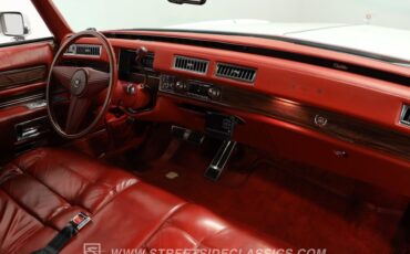 Cadillac-Eldorado-1976-Cotillion-White-Dark-Firethorn-39