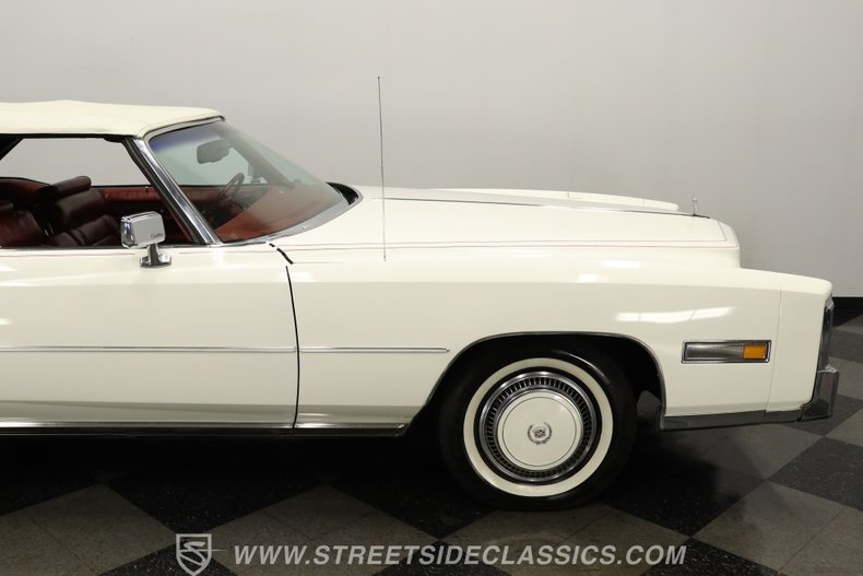 Cadillac-Eldorado-1976-Cotillion-White-Dark-Firethorn-45