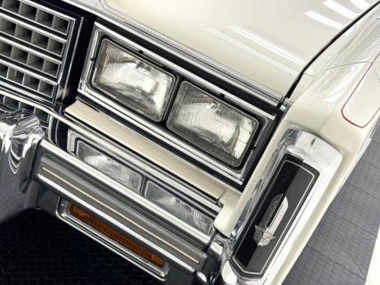 Cadillac-Eldorado-1978-Cotillion-White-White-10