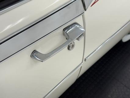 Cadillac-Eldorado-1978-Cotillion-White-White-15