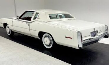 Cadillac-Eldorado-1978-Cotillion-White-White-2