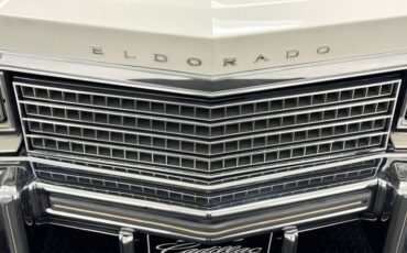 Cadillac-Eldorado-1978-Cotillion-White-White-41