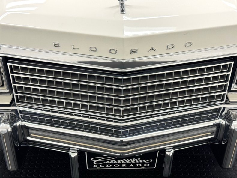 Cadillac-Eldorado-1978-Cotillion-White-White-41