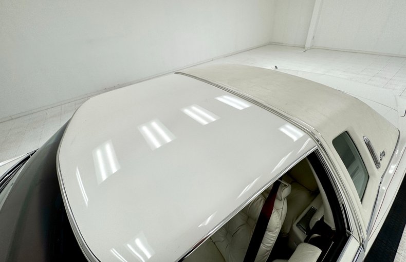 Cadillac-Eldorado-1978-Cotillion-White-White-42