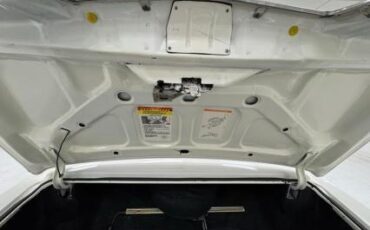 Cadillac-Eldorado-1978-Cotillion-White-White-49