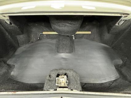 Cadillac-Eldorado-1978-Cotillion-White-White-51