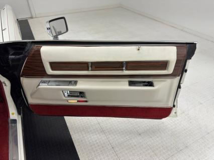 Cadillac-Eldorado-1978-Cotillion-White-White-55