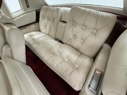 Cadillac-Eldorado-1978-Cotillion-White-White-58