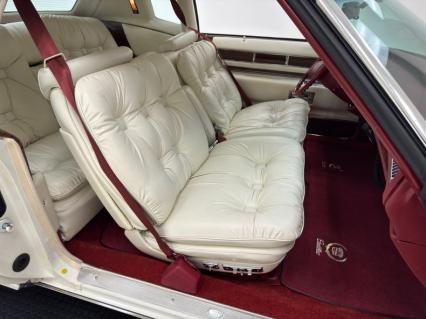 Cadillac-Eldorado-1978-Cotillion-White-White-59