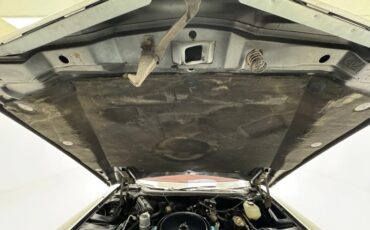 Cadillac-Eldorado-1978-Cotillion-White-White-79