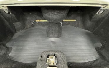 Cadillac-Eldorado-1978-Cotillion-White-White-85