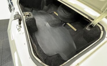 Cadillac-Eldorado-1978-Cotillion-White-White-87