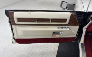Cadillac-Eldorado-1978-Cotillion-White-White-88