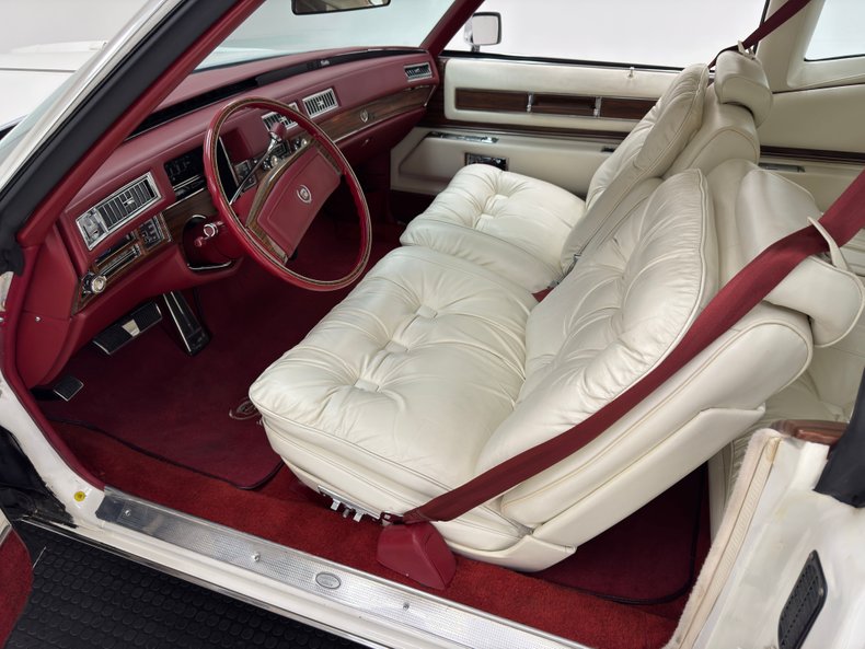 Cadillac-Eldorado-1978-Cotillion-White-White-92