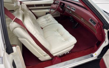 Cadillac-Eldorado-1978-Cotillion-White-White-95