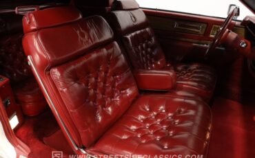 Cadillac-Eldorado-1984-White-Dark-Carmine-Red-13