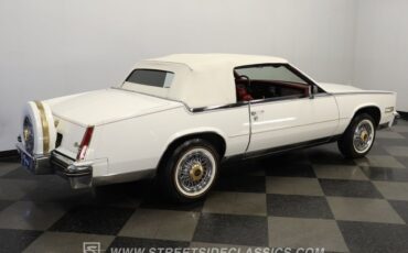 Cadillac-Eldorado-1984-White-Dark-Carmine-Red-15