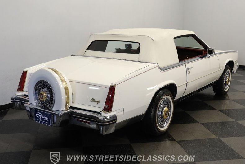 Cadillac-Eldorado-1984-White-Dark-Carmine-Red-20