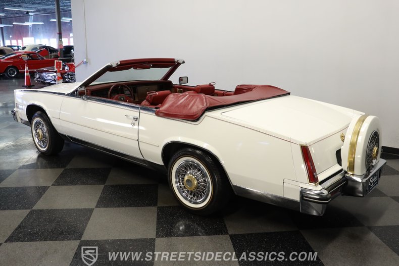 Cadillac-Eldorado-1984-White-Dark-Carmine-Red-4