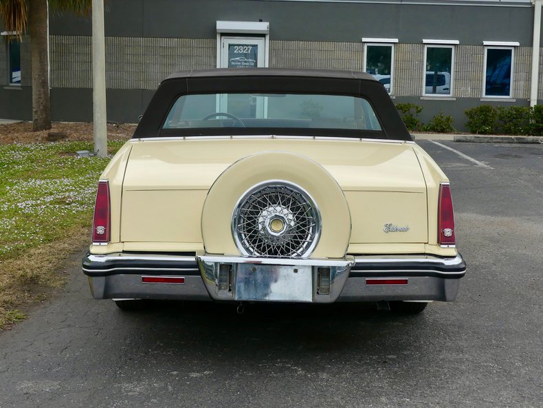 Cadillac-Eldorado-1985-Light-Yellow-Alabaster-18