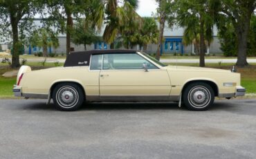 Cadillac-Eldorado-1985-Light-Yellow-Alabaster-2