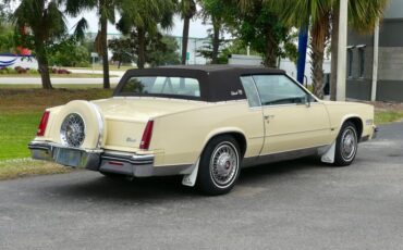 Cadillac-Eldorado-1985-Light-Yellow-Alabaster-21