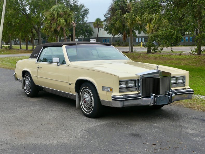 Cadillac-Eldorado-1985-Light-Yellow-Alabaster-26