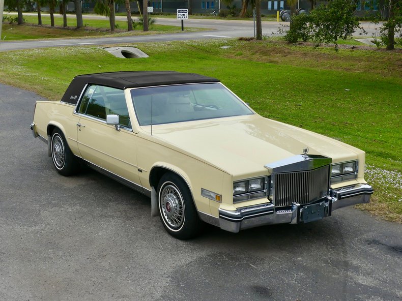Cadillac-Eldorado-1985-Light-Yellow-Alabaster-27