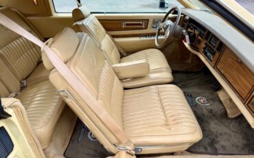 Cadillac-Eldorado-1985-Light-Yellow-Alabaster-42