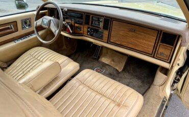 Cadillac-Eldorado-1985-Light-Yellow-Alabaster-43