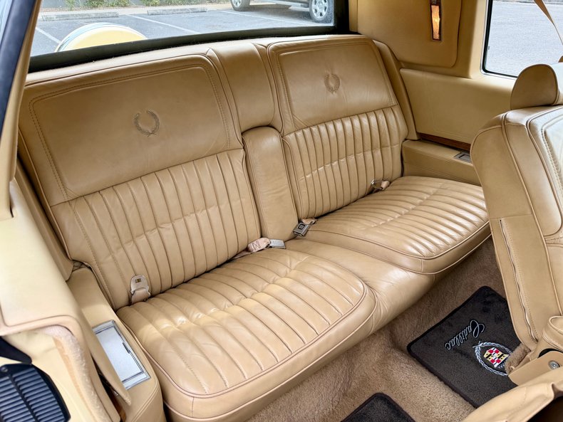 Cadillac-Eldorado-1985-Light-Yellow-Alabaster-45