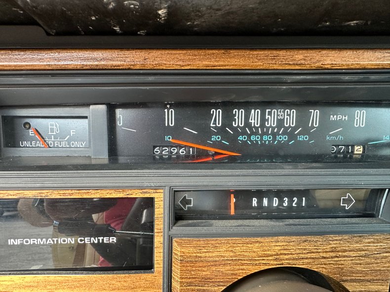 Cadillac-Eldorado-1985-Light-Yellow-Alabaster-7