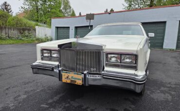 Cadillac-Eldorado-biarritz-1984-White-Red-2