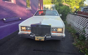 Cadillac-Eldorado-biarritz-1984-White-Red-3