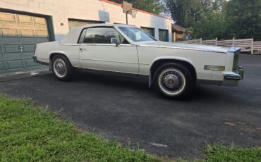Cadillac-Eldorado-biarritz-1984-White-Red-4