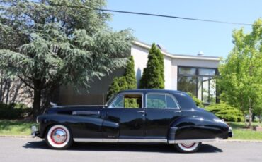 Cadillac-Fleetwood-1941-Black-Tan-3