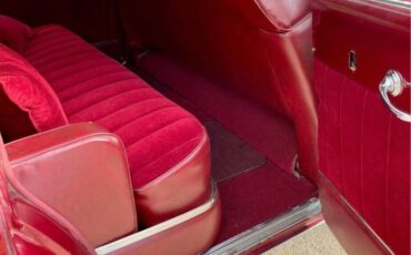 Cadillac-Fleetwood-1948-Sedan-1