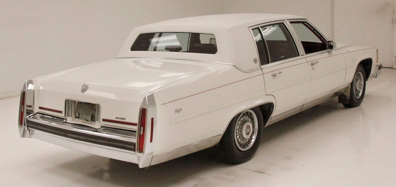 Cadillac-Fleetwood-1989-White-Red-10