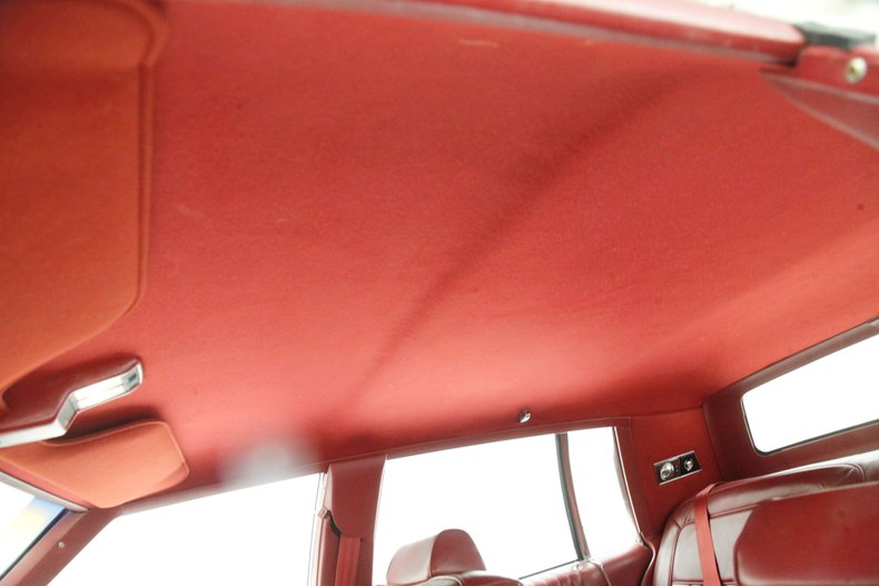 Cadillac-Fleetwood-1989-White-Red-47