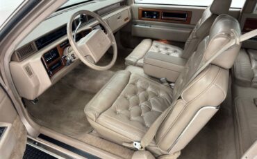Cadillac-Fleetwood-1990-Antelope-Firemist-Antelope-30