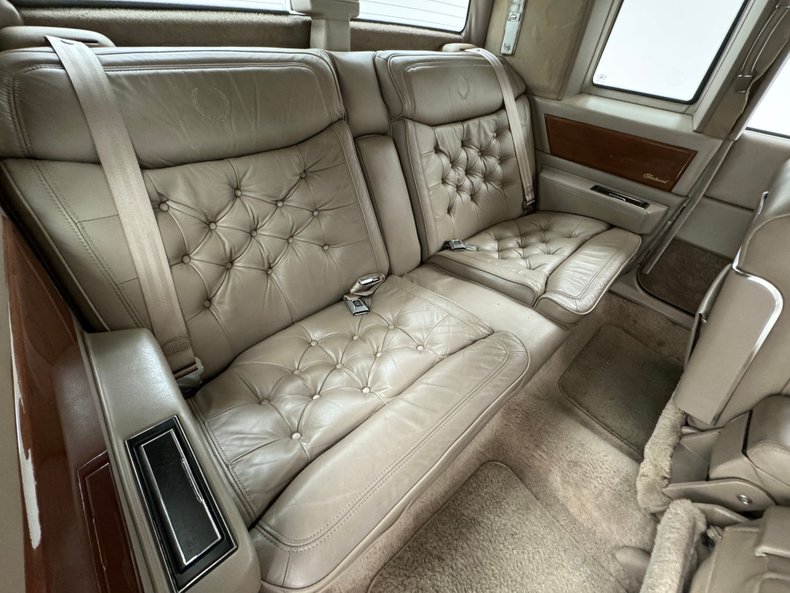 Cadillac-Fleetwood-1990-Antelope-Firemist-Antelope-34