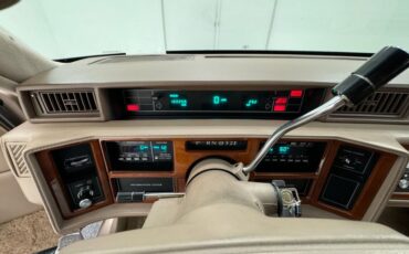 Cadillac-Fleetwood-1990-Antelope-Firemist-Antelope-36