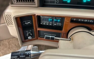 Cadillac-Fleetwood-1990-Antelope-Firemist-Antelope-37