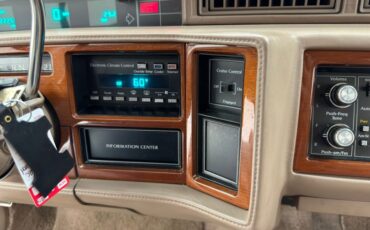 Cadillac-Fleetwood-1990-Antelope-Firemist-Antelope-39