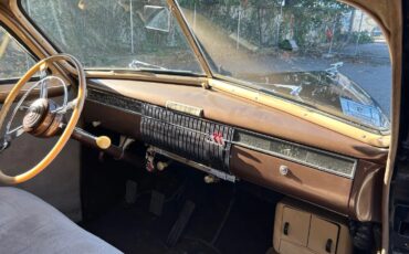 Cadillac-Lasalle-1940-Black-Tan-18