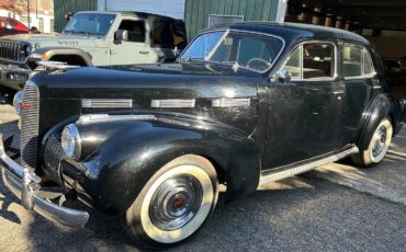 Cadillac-Lasalle-1940-Black-Tan-3