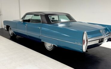 Cadillac-Sedan-deville-1968-Caribe-Aqua-Dark-Aqua-1