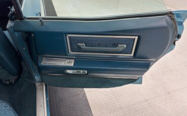 Cadillac-Sedan-deville-1968-Caribe-Aqua-Dark-Aqua-40