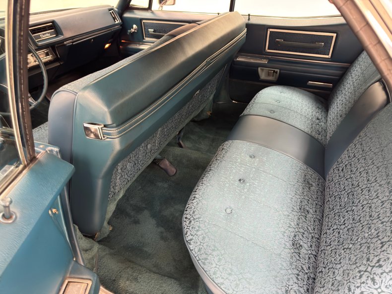 Cadillac-Sedan-deville-1968-Caribe-Aqua-Dark-Aqua-44